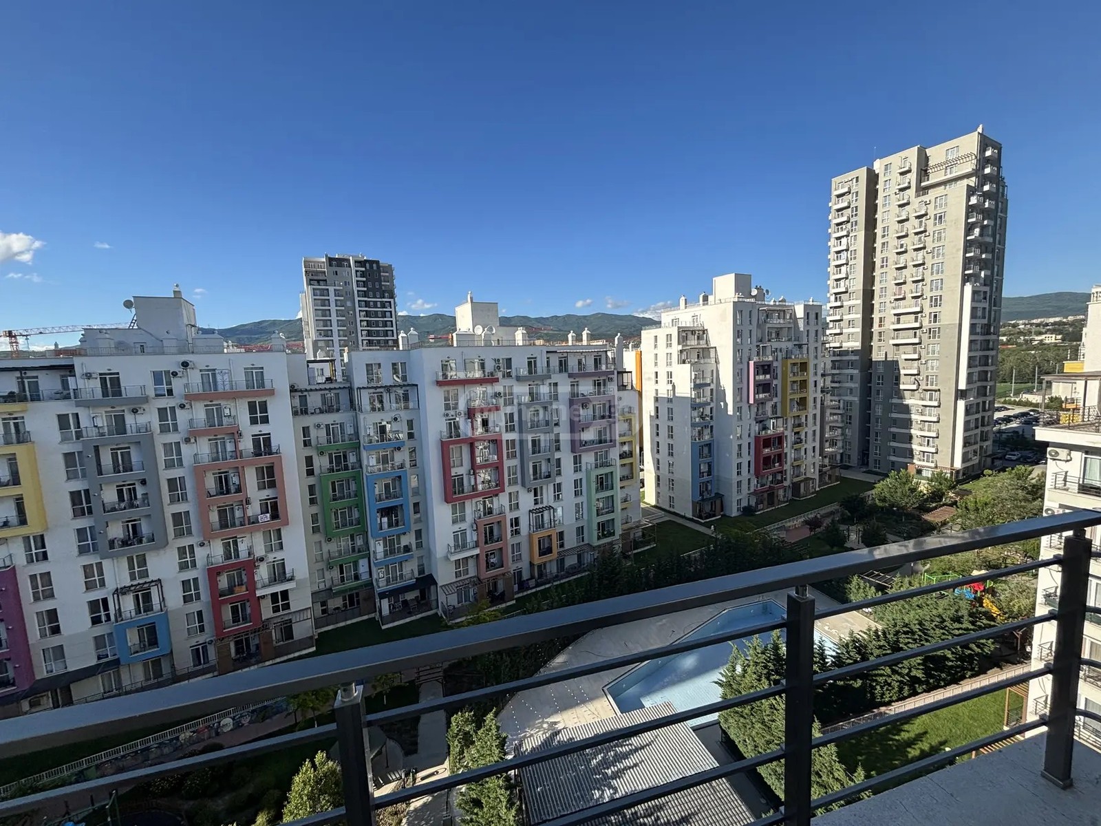 ბობ უოლშის ქუჩა 32 - 3 rooms