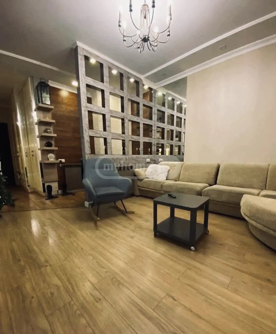 ფიროსმანი ნ. ქ. 18 - 3 rooms