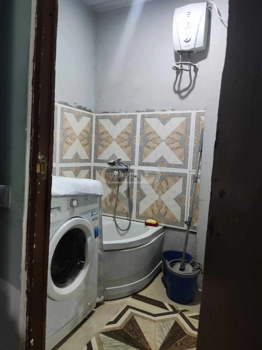 ბროწეულის ქ. 1 - 1 rooms