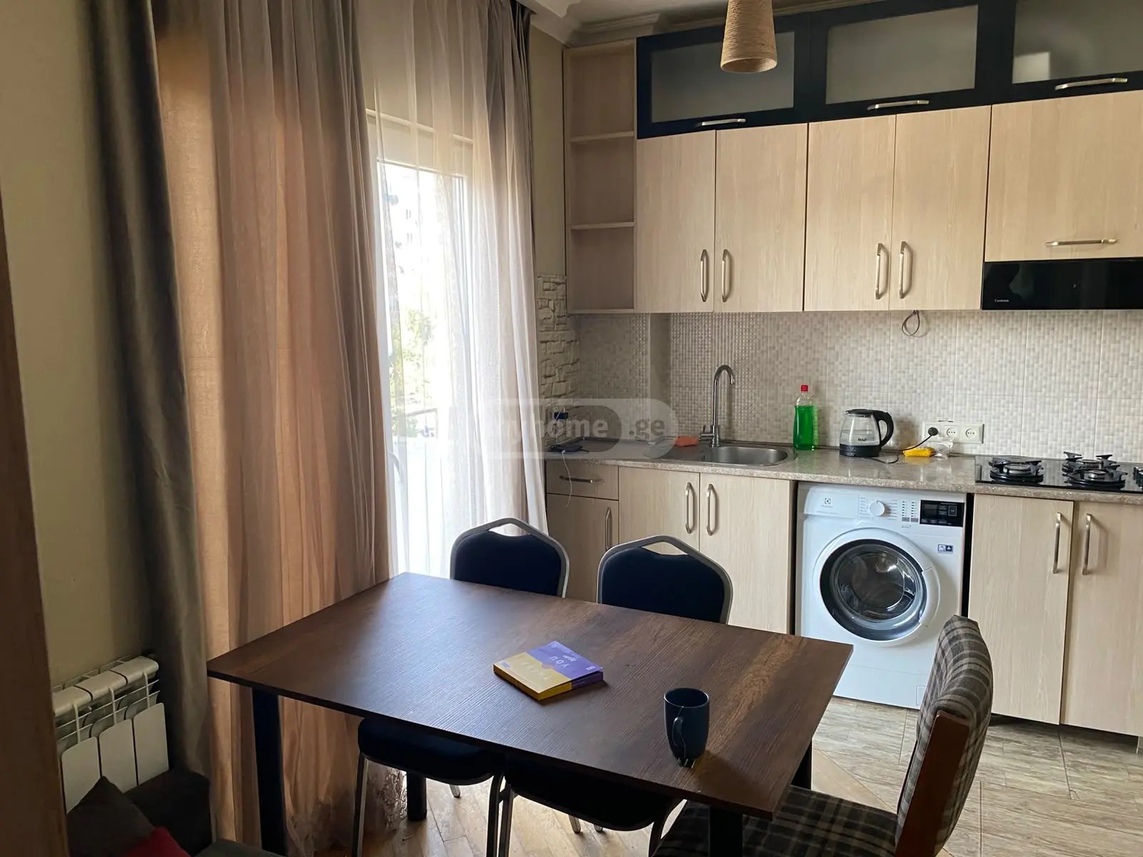 თრიალეთის ქ. 27 - 2 rooms