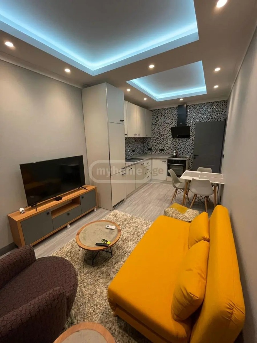 ლეხ და მარია კაჩინსკების ქუჩა 5b - 2 rooms