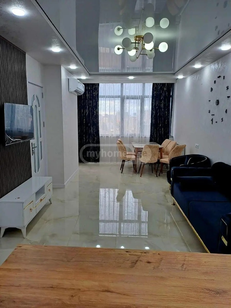 აღმაშენებლის ქ. 2 - 3 rooms