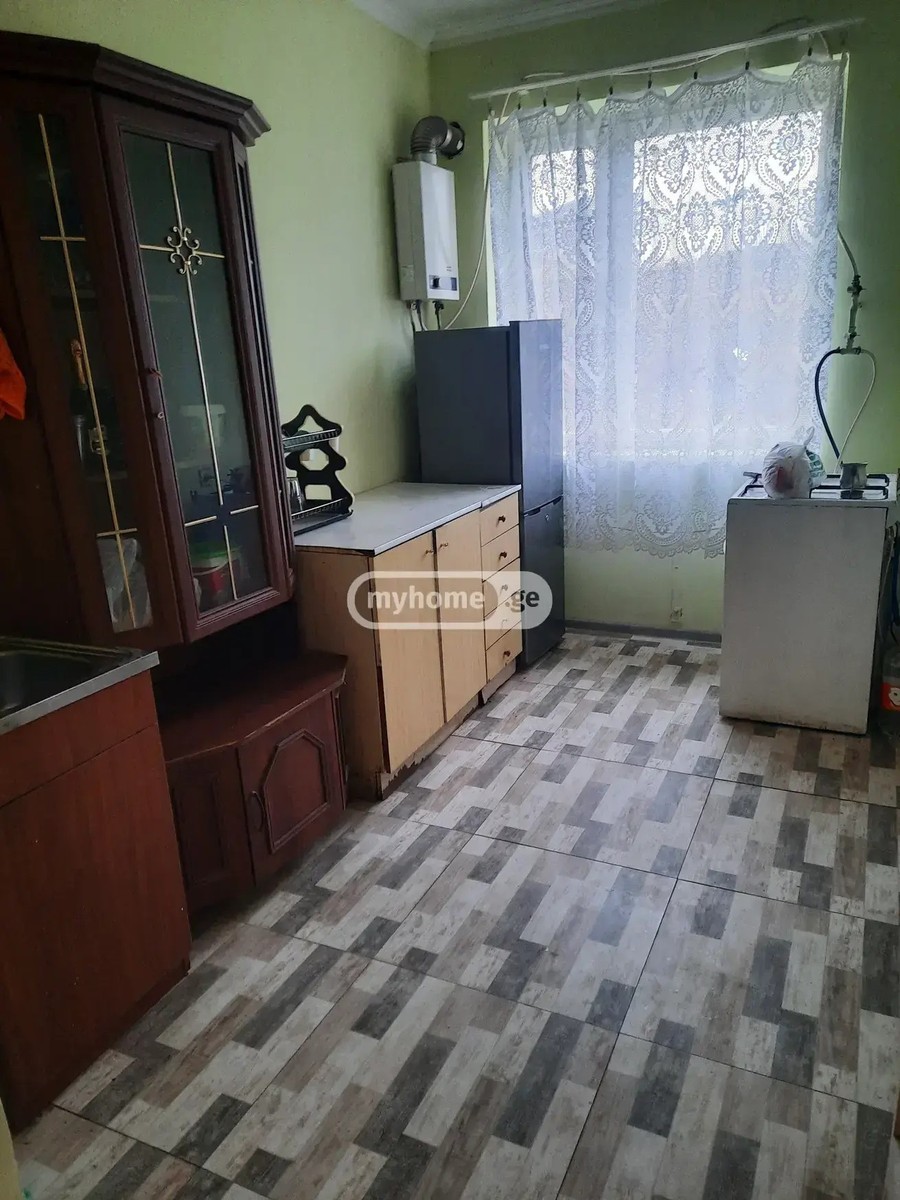 ბუხაიძის ქ.  - 2 rooms