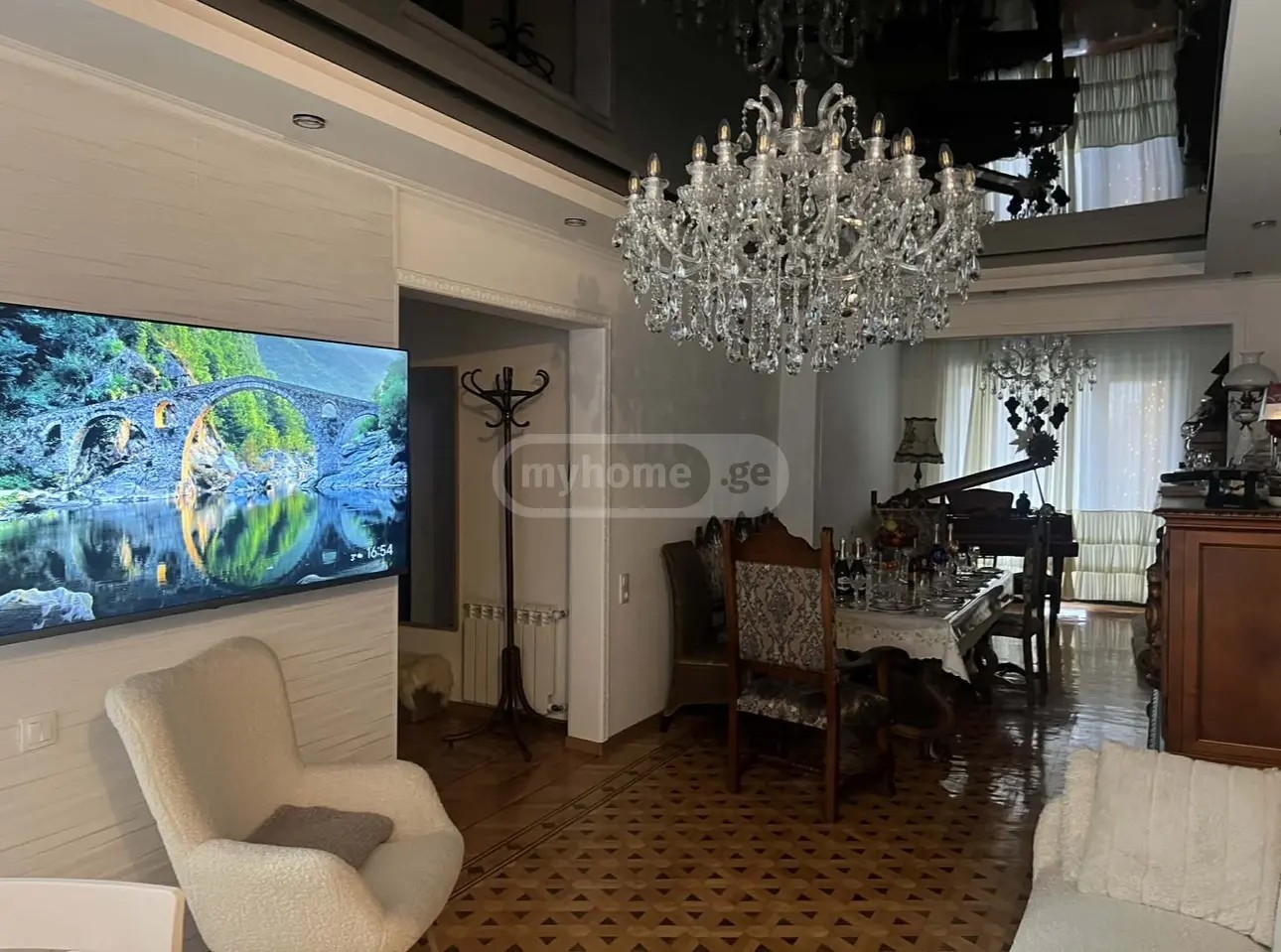სულხან-საბას გამზ. 21 - 4 rooms