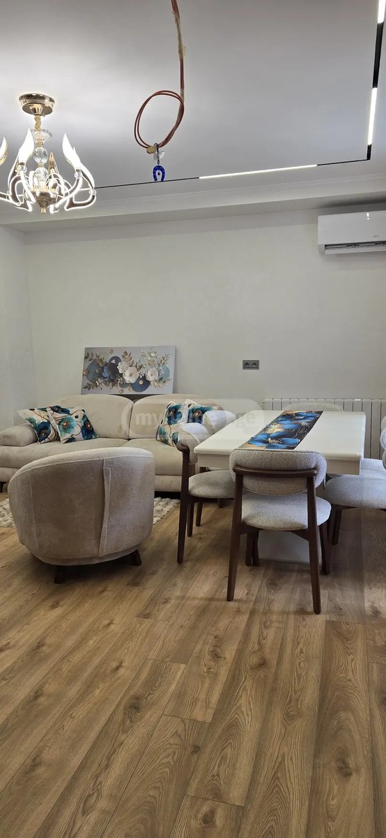 ლეხ და მარია კაჩინსკების ქუჩა 5 - 3 rooms