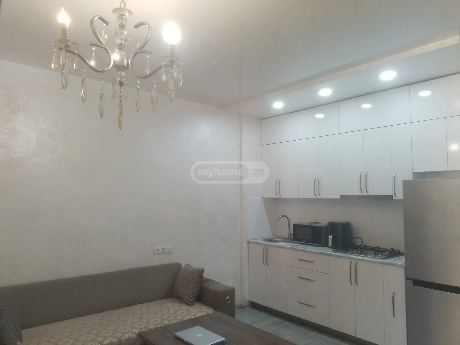 თამარ მეფის გამზ. 1 - 2 rooms