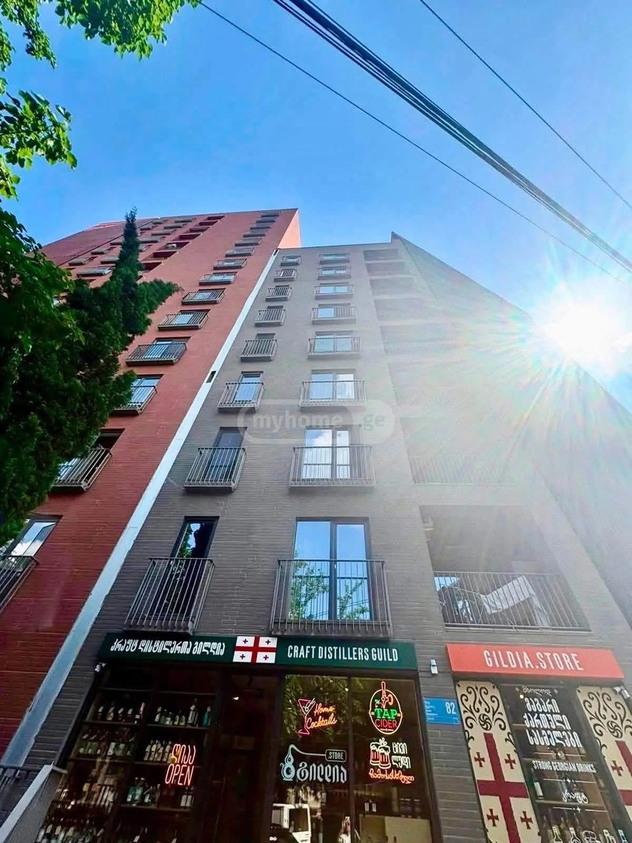 ნუცუბიძის ქ.  82 - 3 rooms