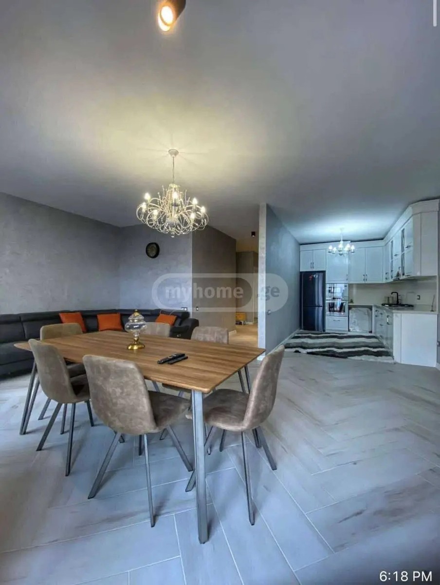 გორგასალი ვ. ქუჩა 136 - 3 rooms