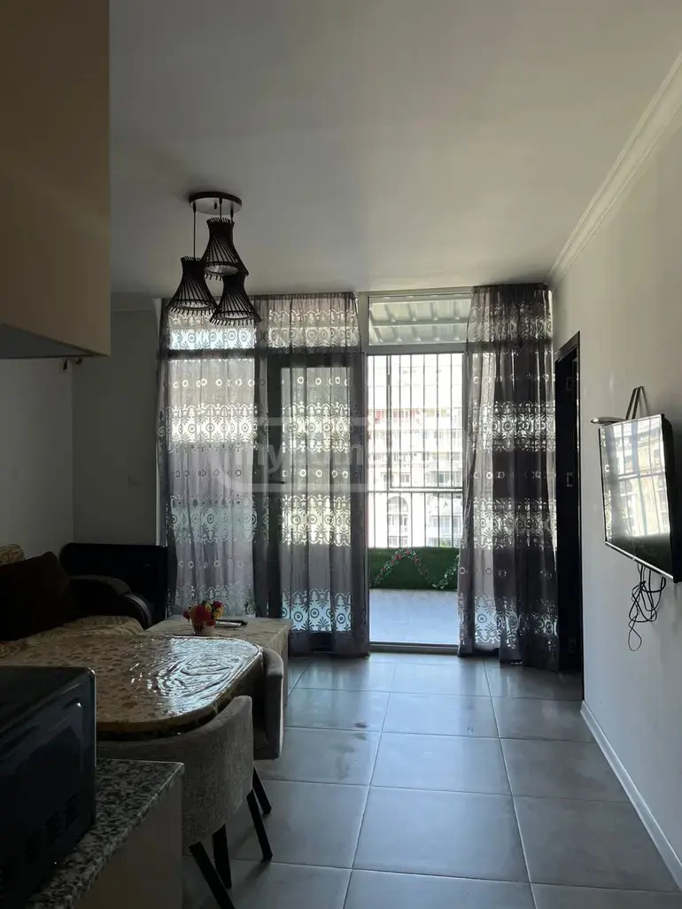 ხიმშიაშვილი შ. ქ. 0 - 3 rooms
