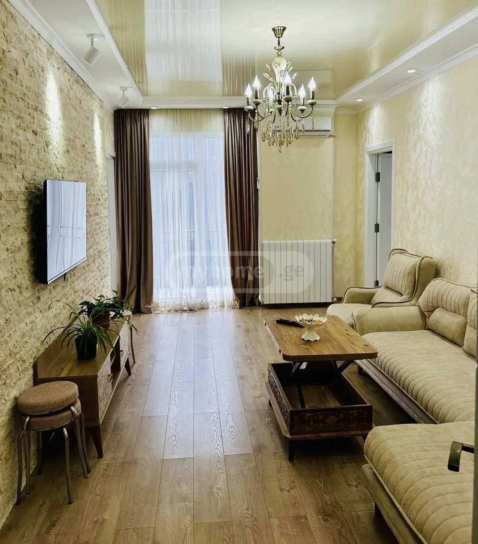 ლეონიძის ქ. 17 - 3 rooms