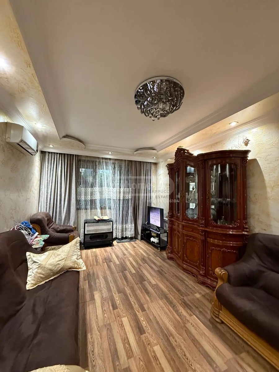 აღმაშენებლის ქ. 9 - 4 rooms