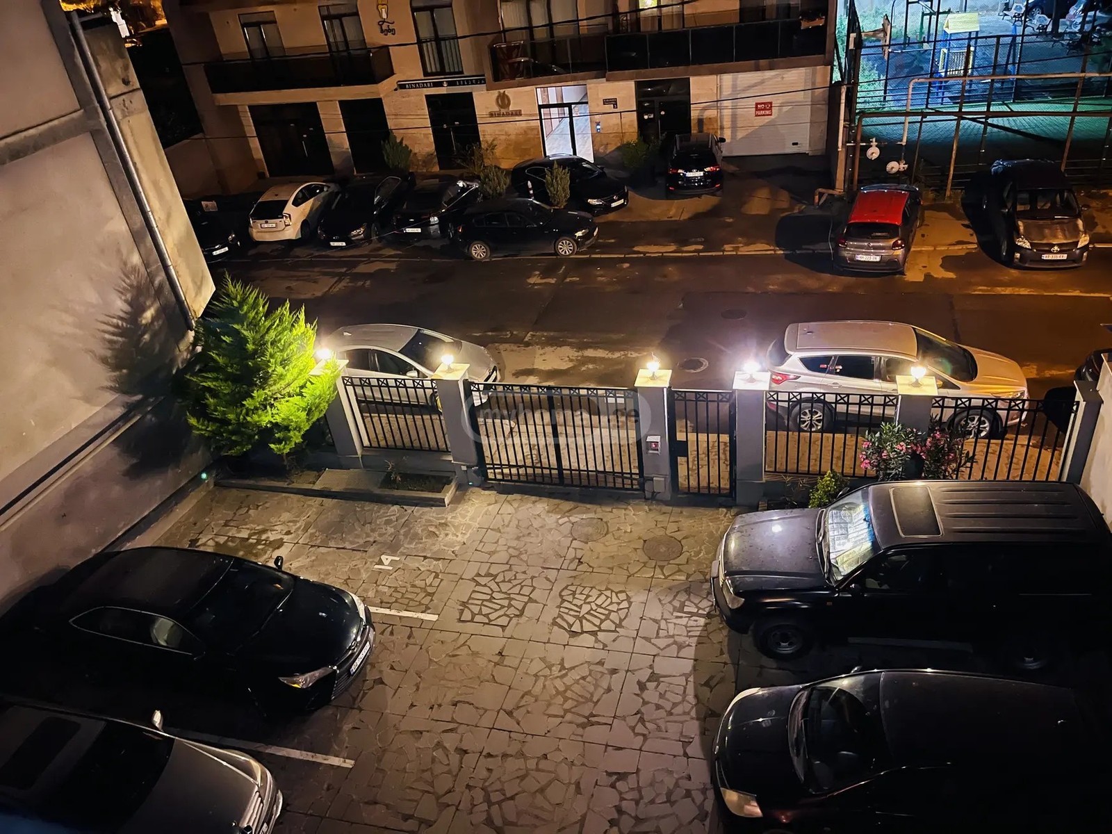 ცაგარელის ქ.  - 3 rooms