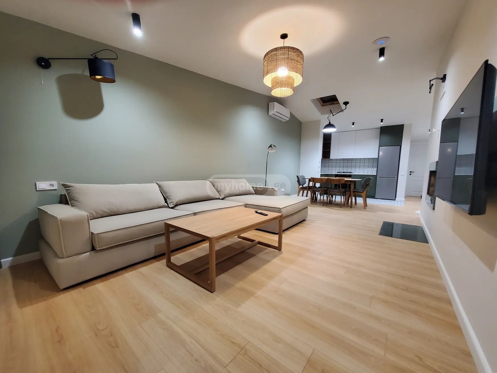 ჟვანია ნ. ქ. 8 - 3 rooms