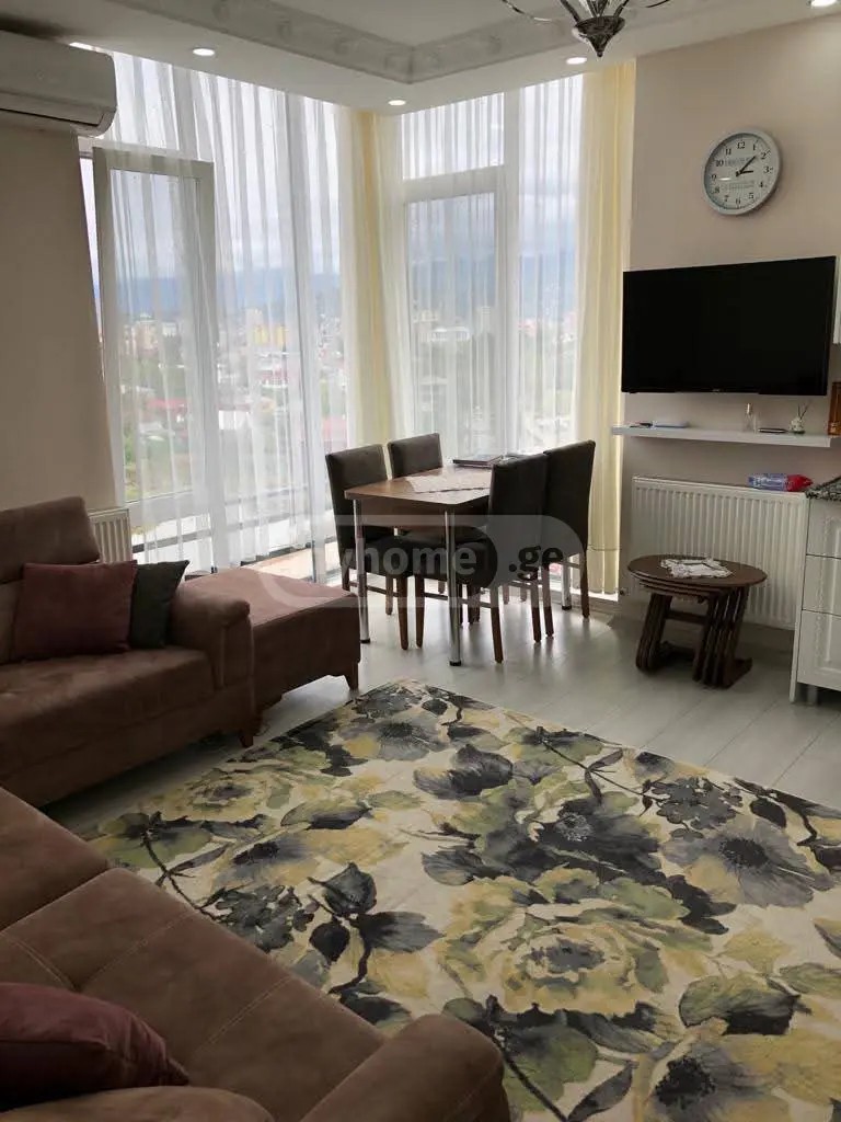 ლორთქიფანიძე გრ. ქ. 78 - 3 rooms
