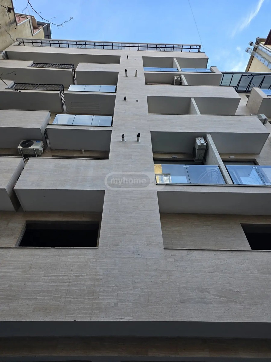 შროშის ქ. 8 - 4 rooms
