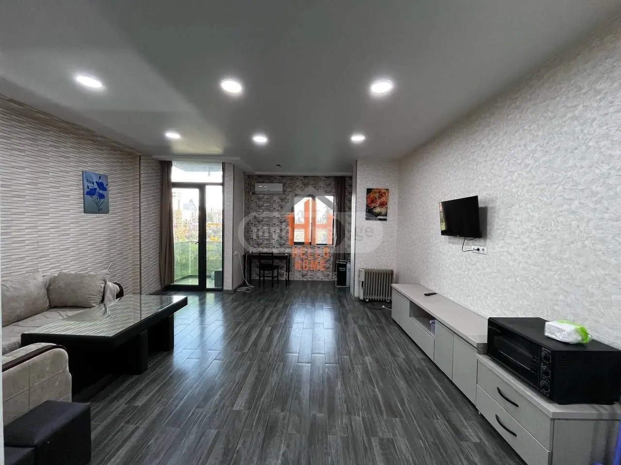 ანგისის ქ. 23 - 2 rooms