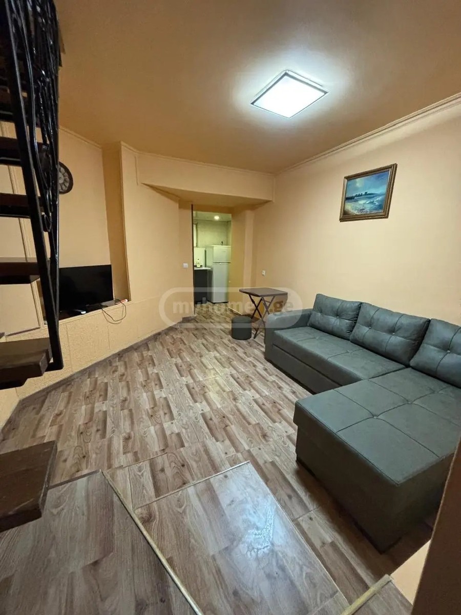 კლდიაშვილი დ. ქ. 8 - 2 rooms