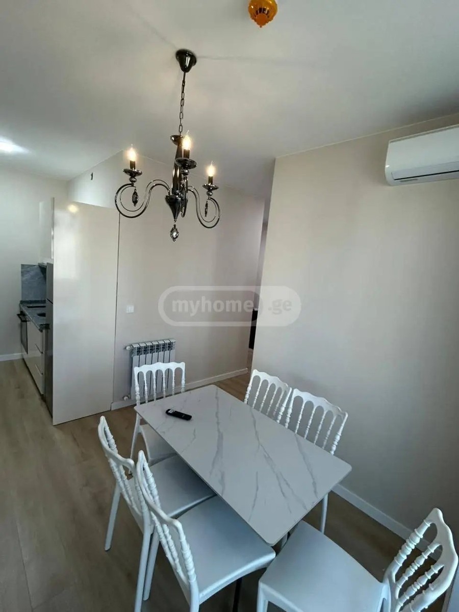 ლორთქიფანიძე გრ. ქ. 2ბ - 3 rooms