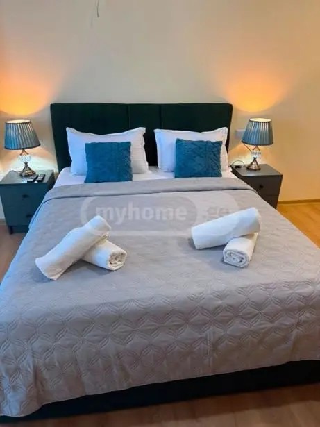 ანგისის ქ. 8 - 1 rooms