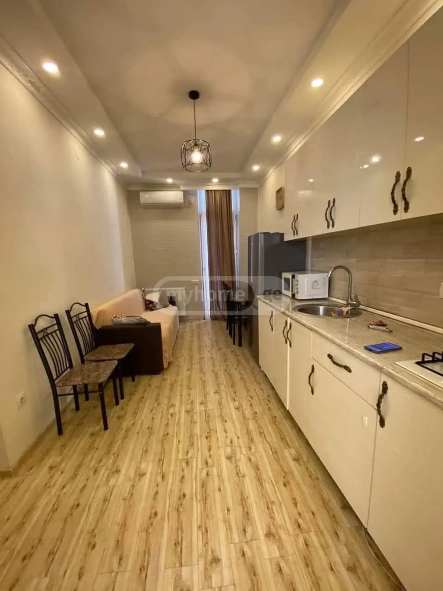 ინასარიძის ქ. 13 - 2 rooms