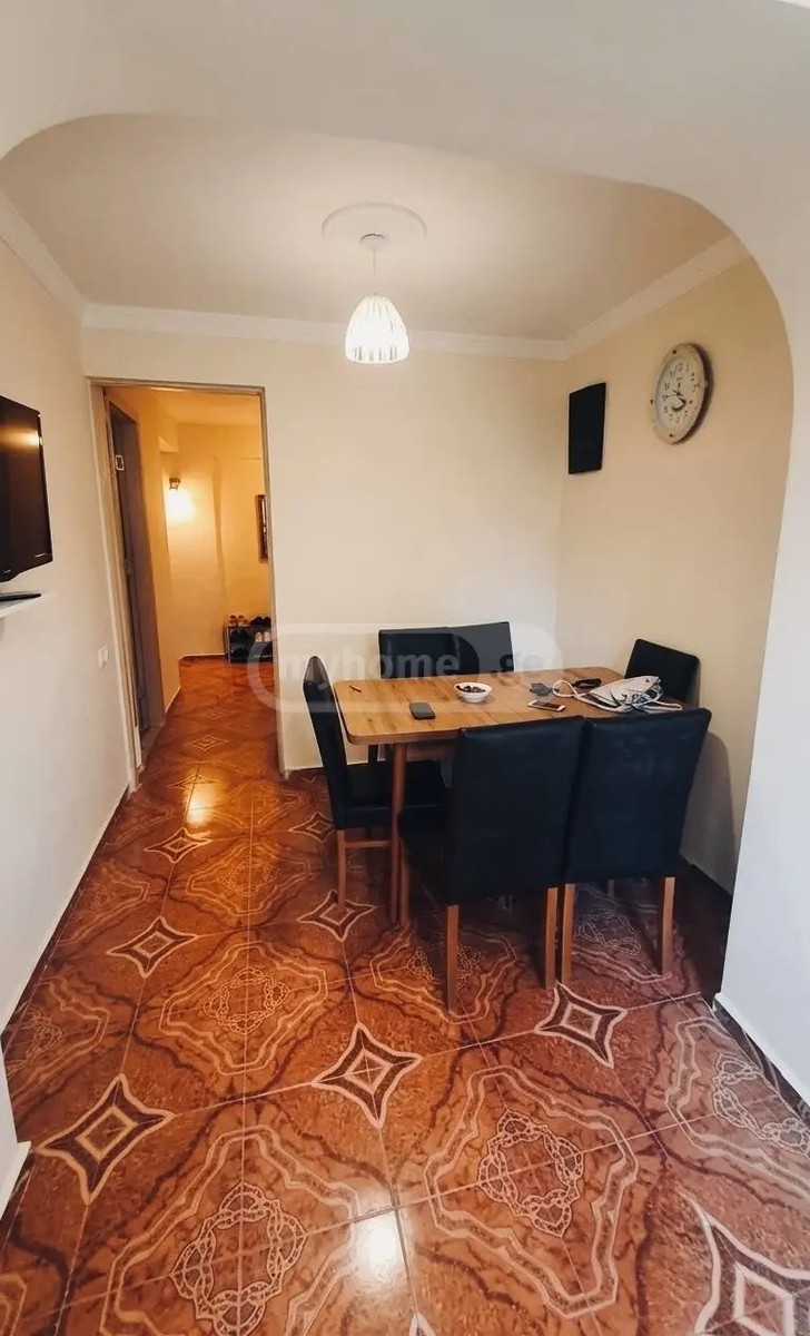 ლერმონტოვი მ. ქუჩა 88 - 4 rooms