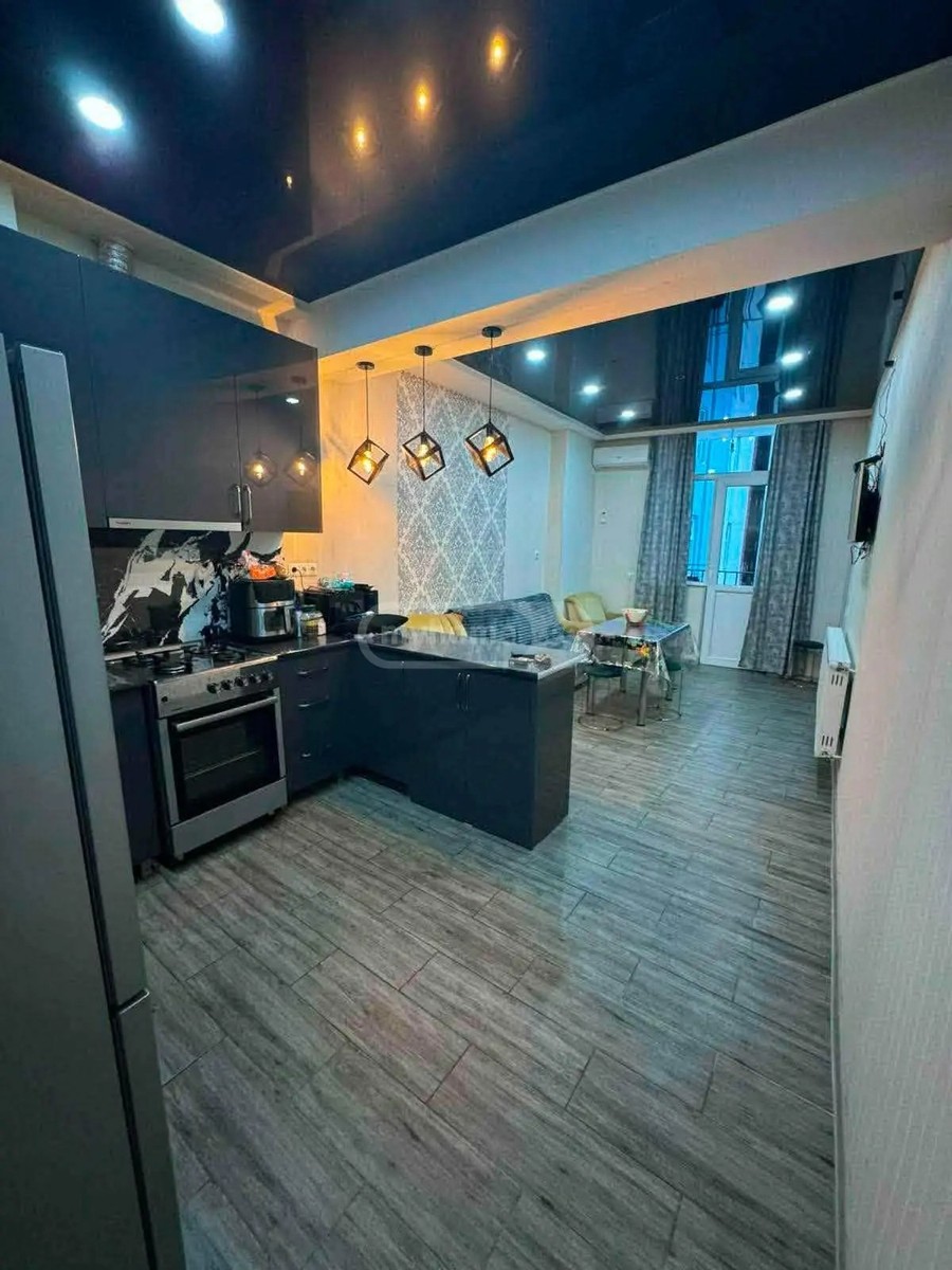 ინასარიძის ქ. 8 - 3 rooms