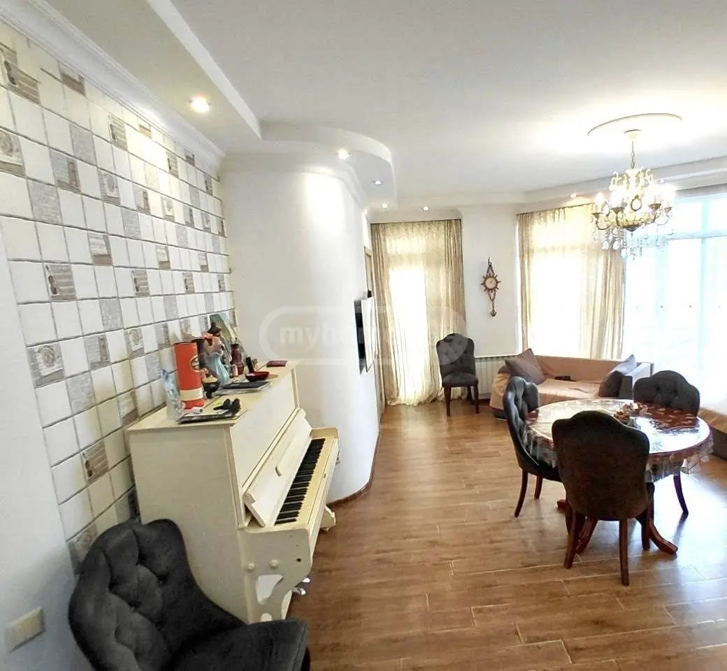 ხიმშიაშვილი ს. ქ. 20 - 3 rooms