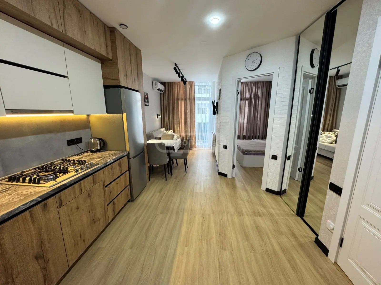 ზღვის პირის ქ. 1 - 2 rooms