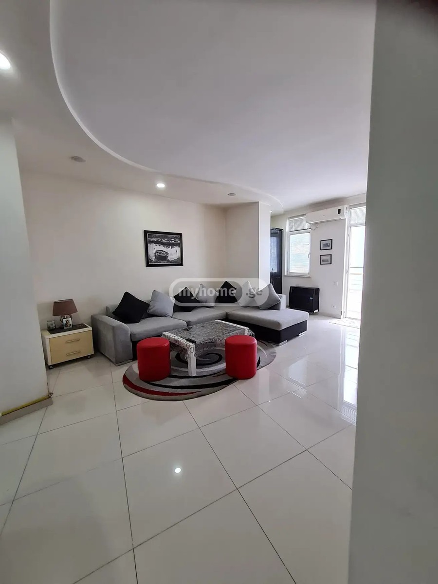 ანგისის ქ.  - 3 rooms
