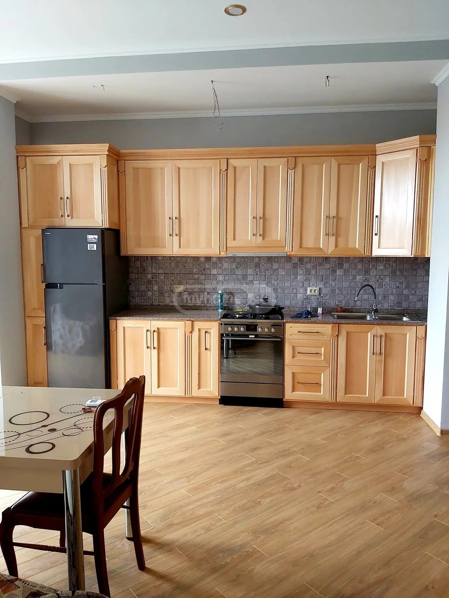 თამარ მეფის ქ.  - 3 rooms