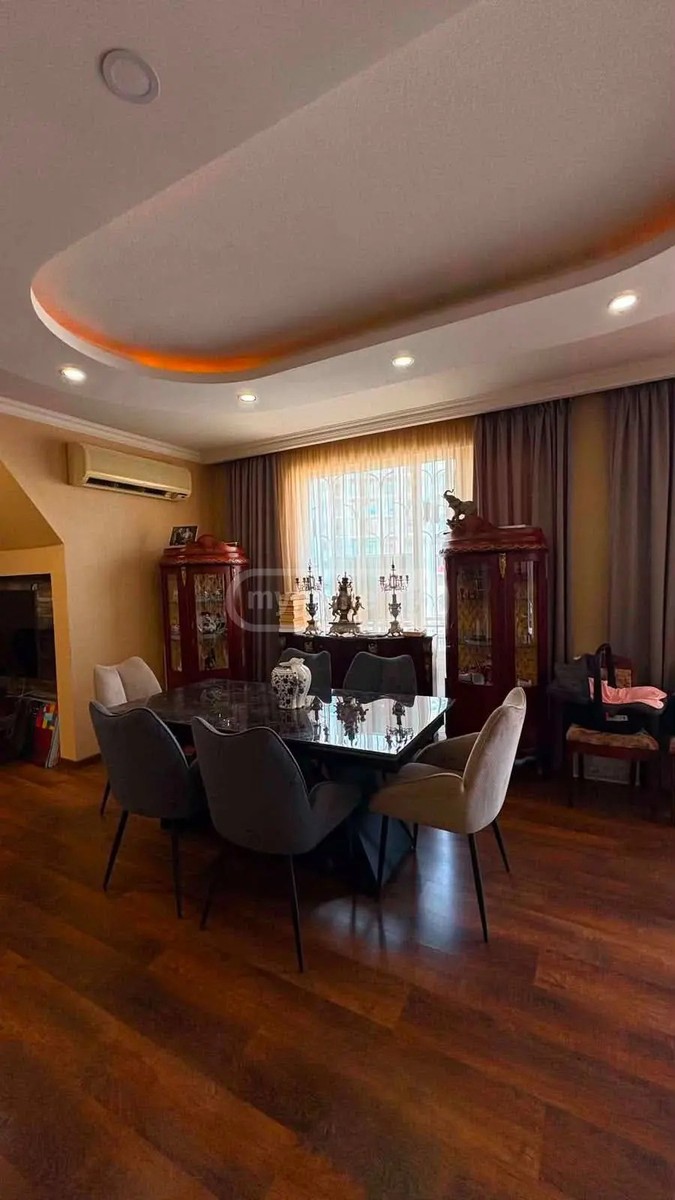 ალექსიძე მ. ქ. 1 - 4 rooms