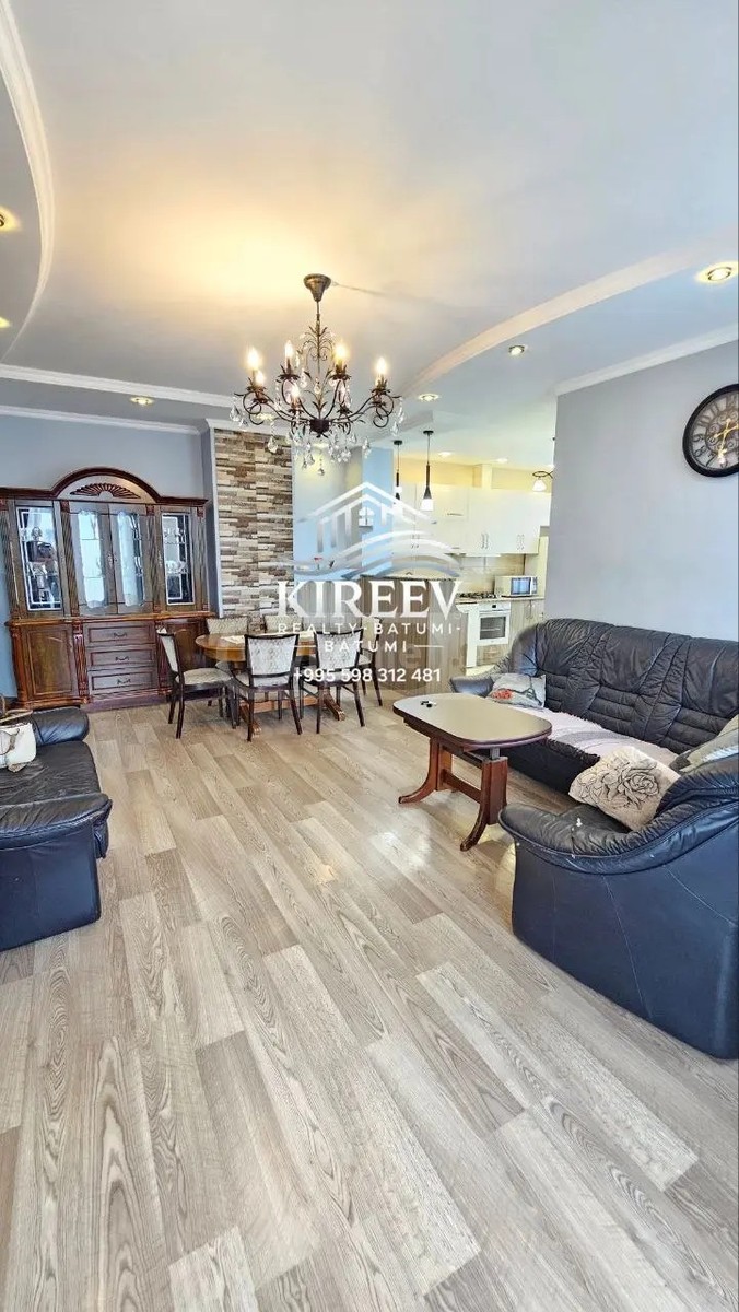 ფიროსმანის ქ. 18 - 3 rooms