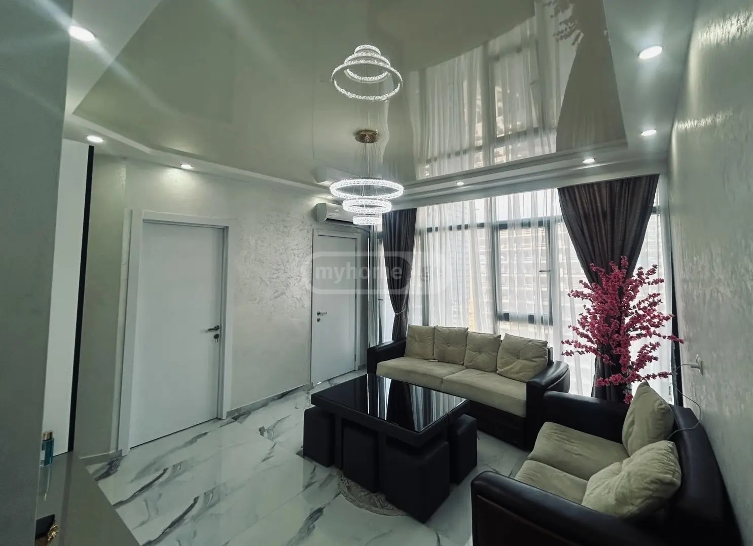 ანგისის 3 ჩიხი 8 - 3 rooms