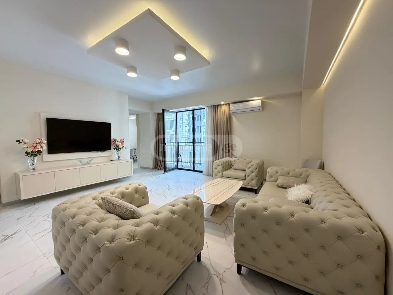 ჭავჭავაძე ი. გამზირი  - 3 rooms
