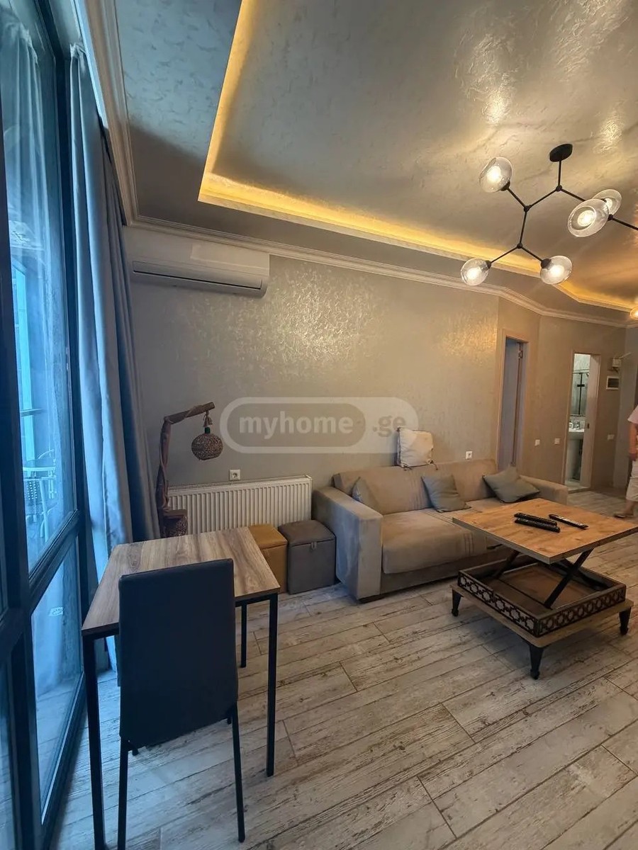ფიროსმანის ქ. 19 - 2 rooms