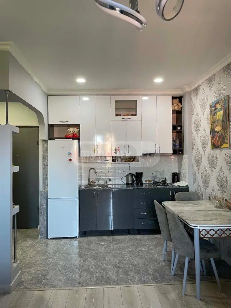 პუშკინი ა. ქ. 49 - 2 rooms