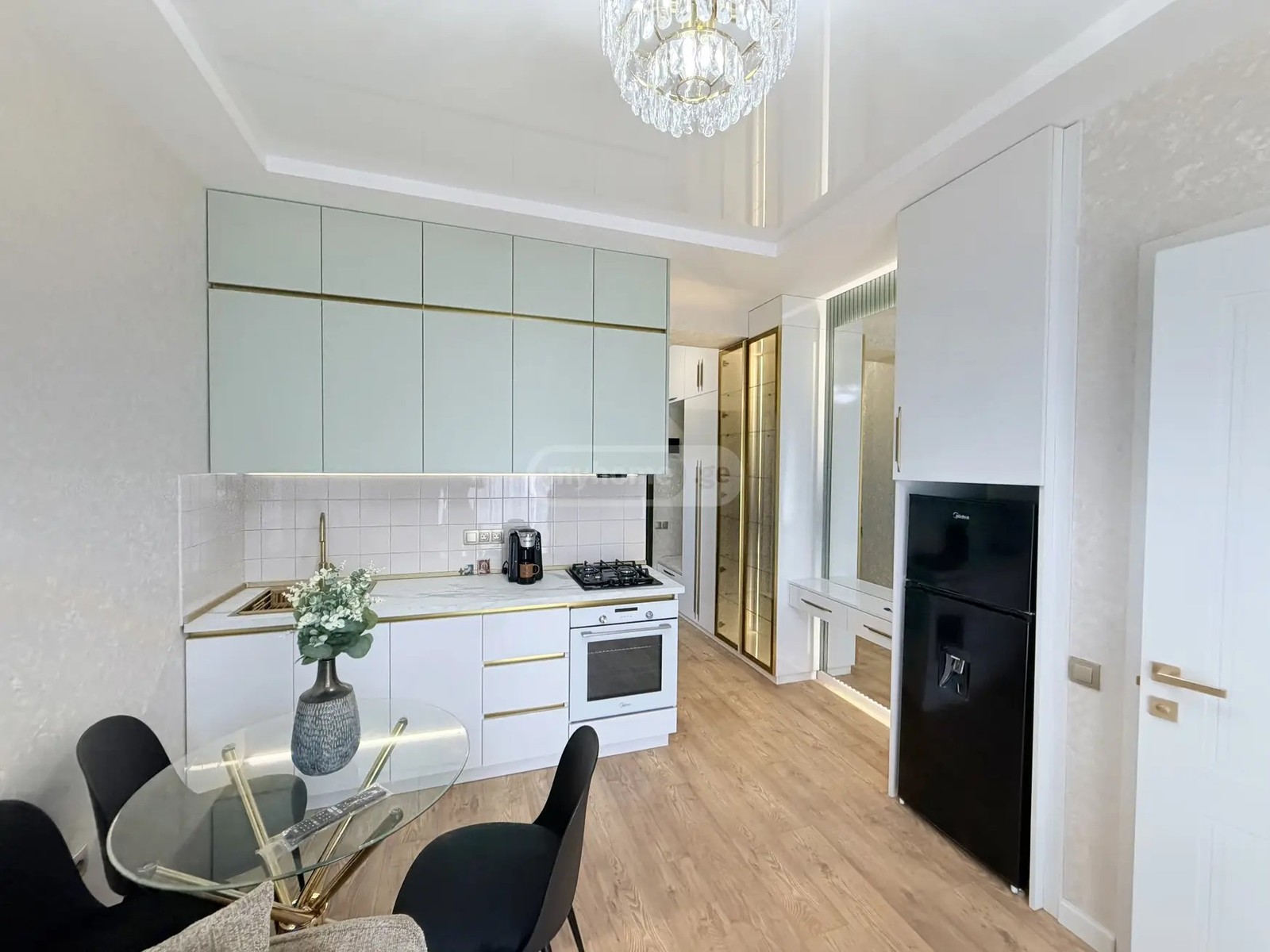 დავარის ქ. 2 - 2 rooms