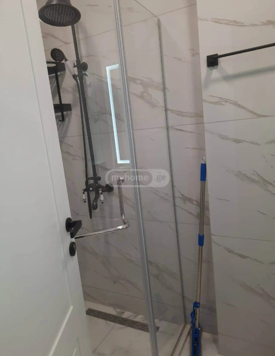 ლორთქიფანიძე გრ. ქ.  - 2 rooms
