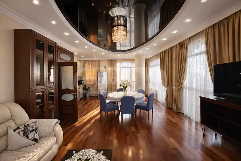 რუსთაველის ქ. 0 - 4 rooms