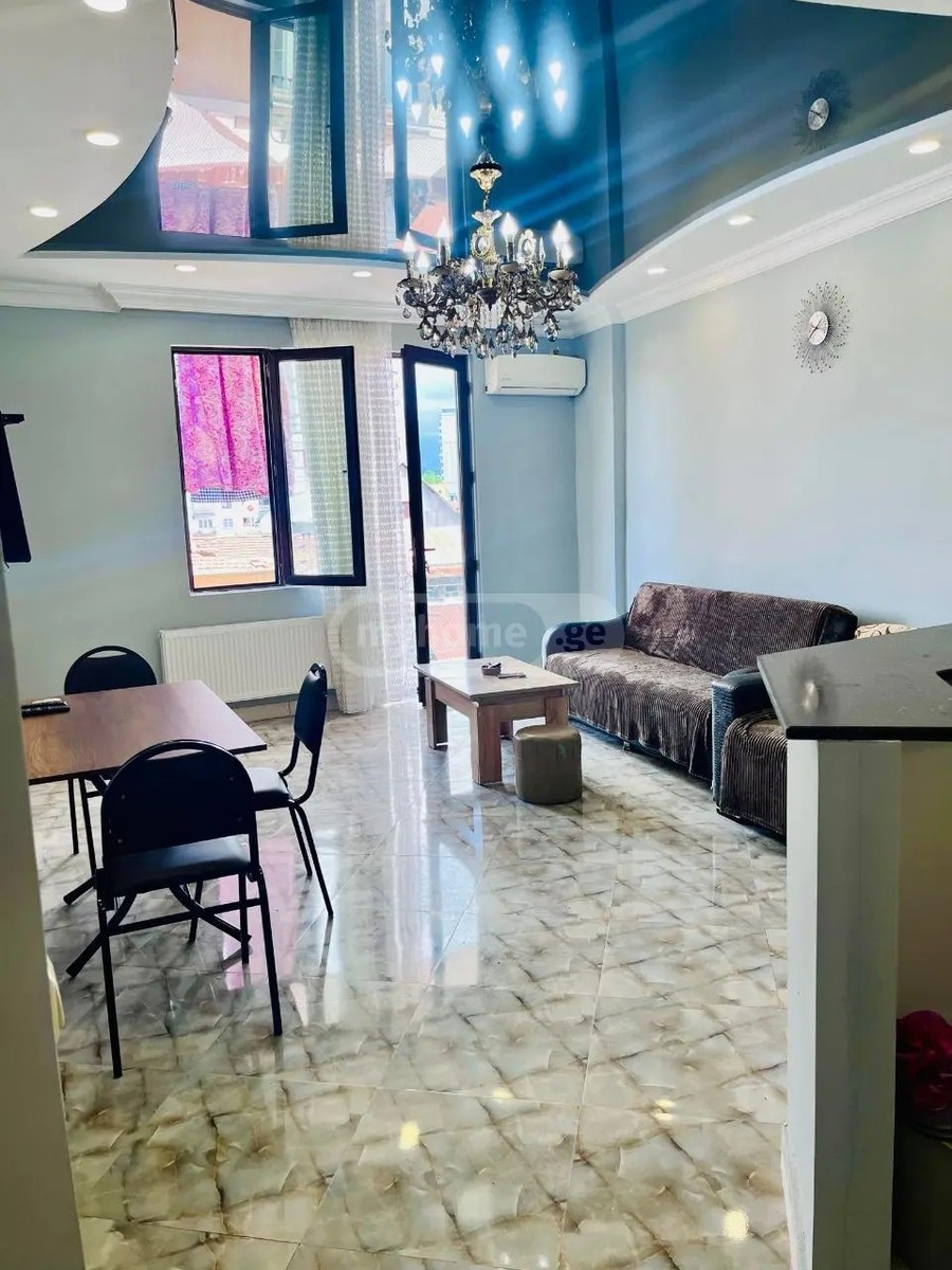 9 მარტის ქ. 2 - 4 rooms