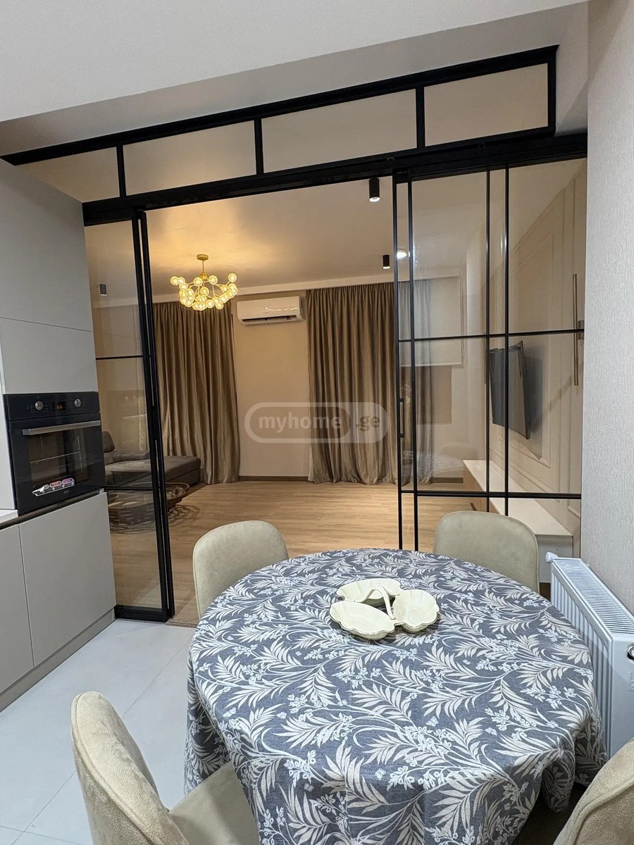 პეტრე იბერის ქ. 26 - 3 rooms