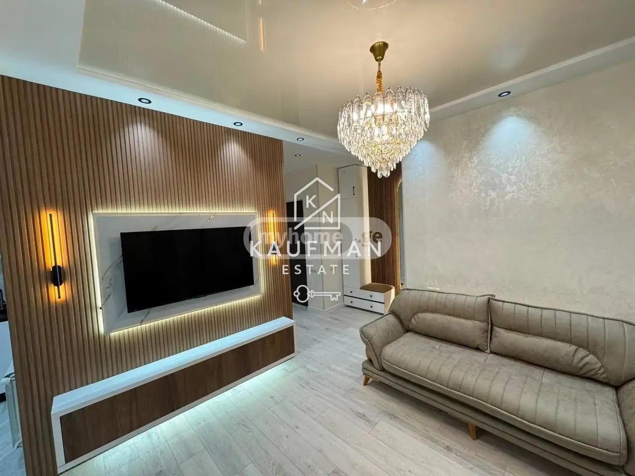 პუშკინი ა. ქ.  - 3 rooms