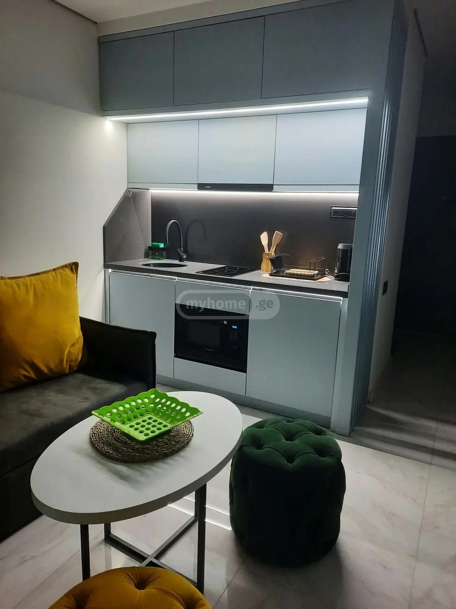 ლორთქიფანიძე გრ. ქ. 24 - 1 rooms