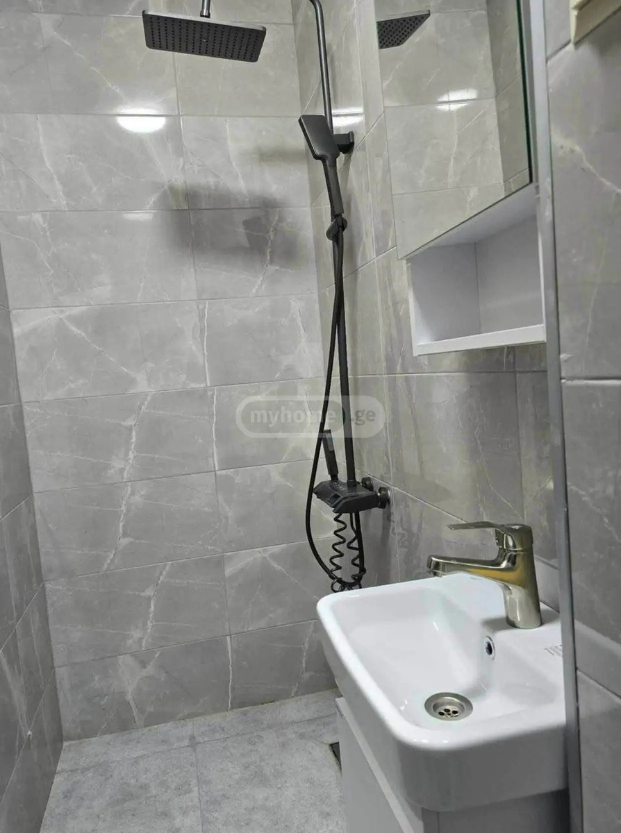 ანგისის ქ.  - 1 rooms