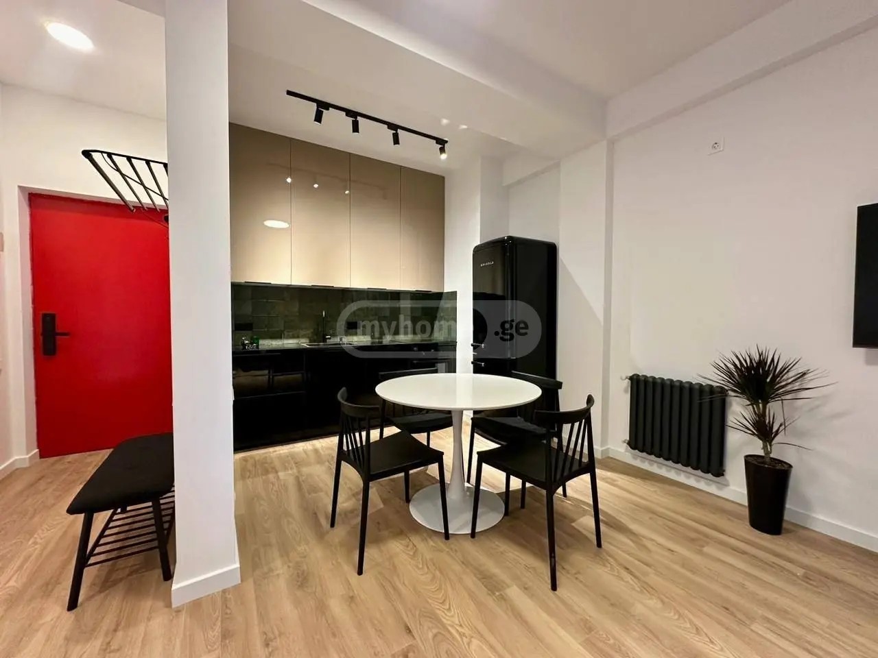 ირბახის ქ. 17 - 3 rooms
