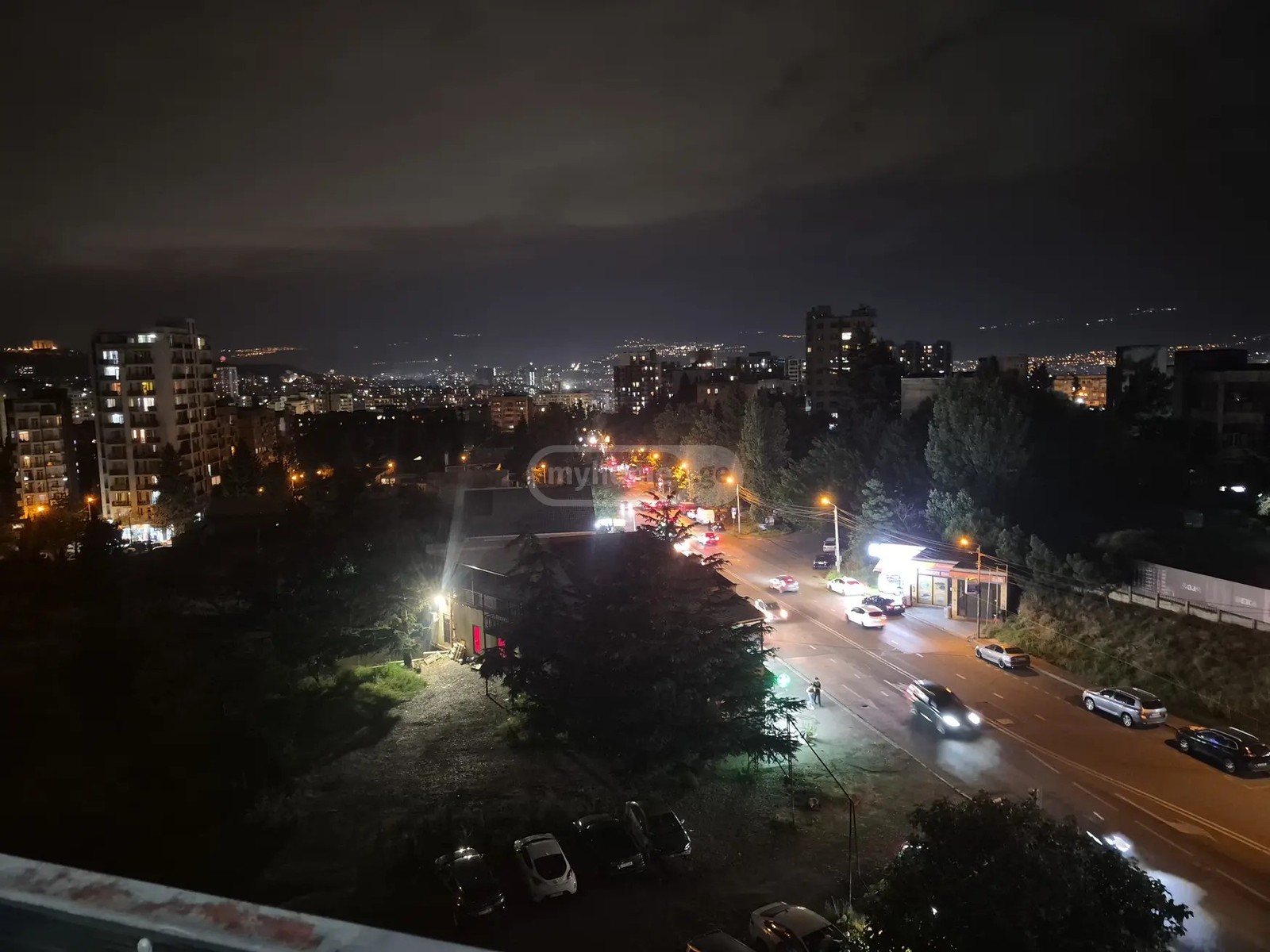 ქერჩის ქ. 51 - 4 rooms