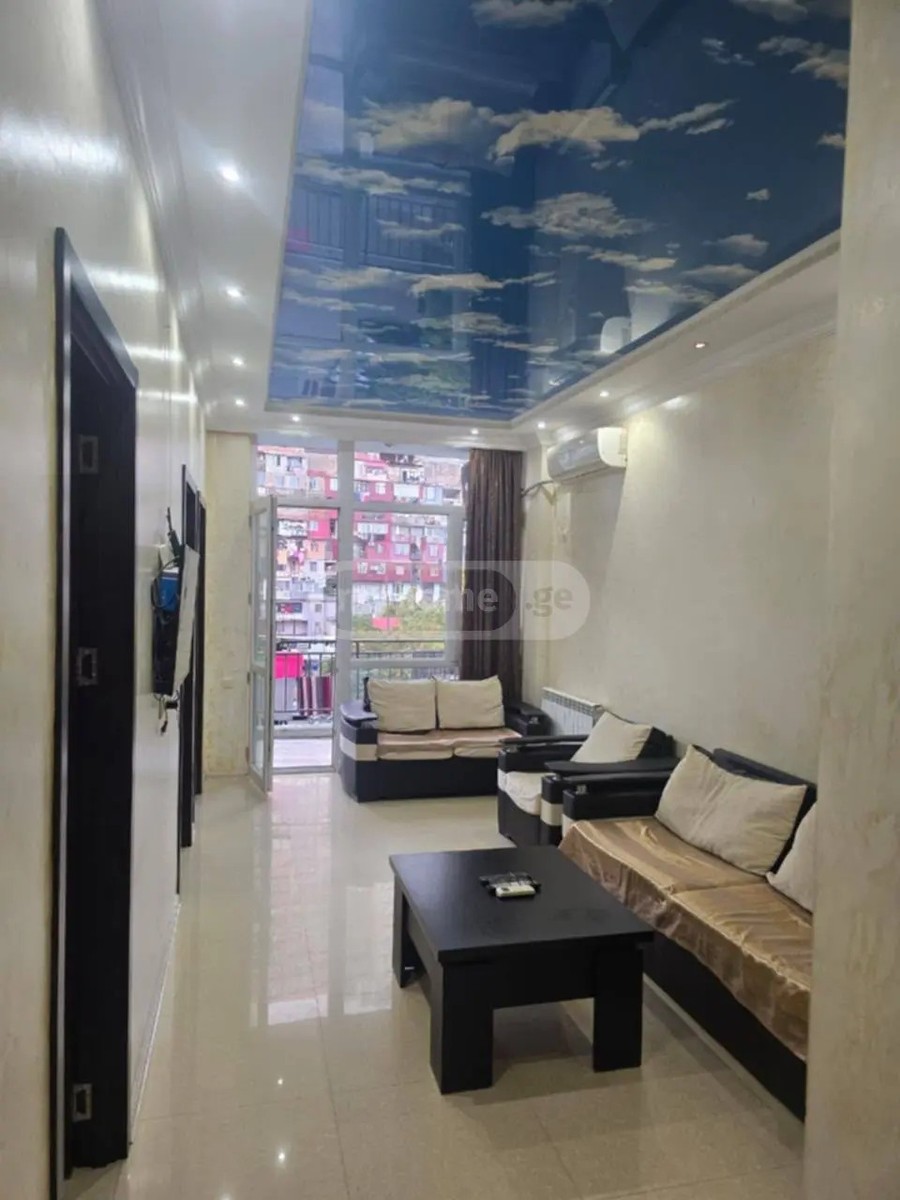 აბუსერიძე ტ. ქ.  - 4 rooms