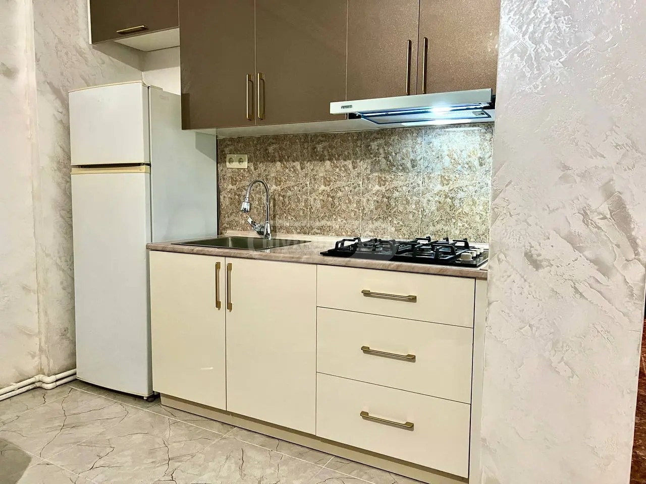ბალაძე დ. ქუჩა 8 - 1 rooms