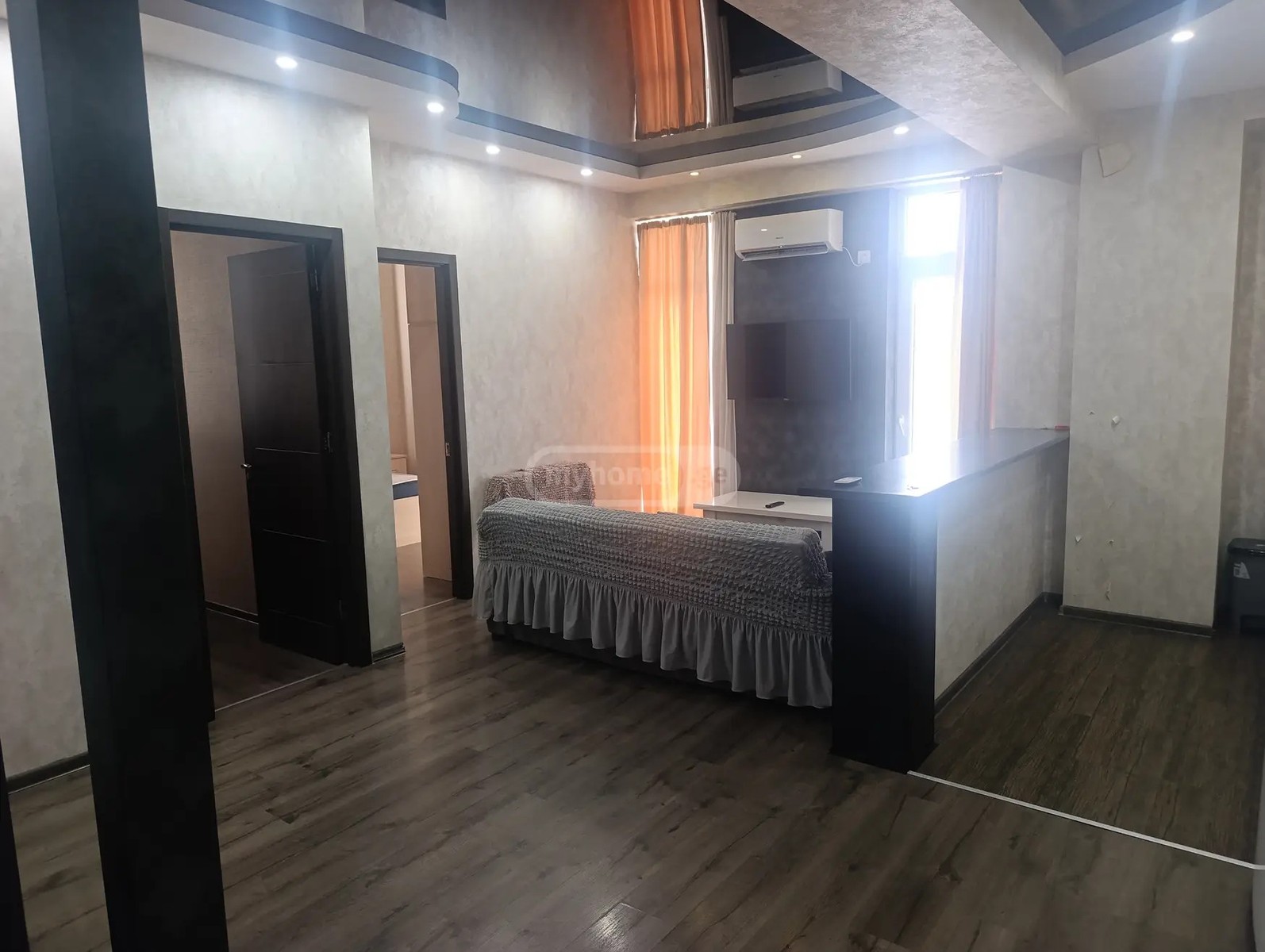 ხიზანიშვილის ქ. 8 - 3 rooms
