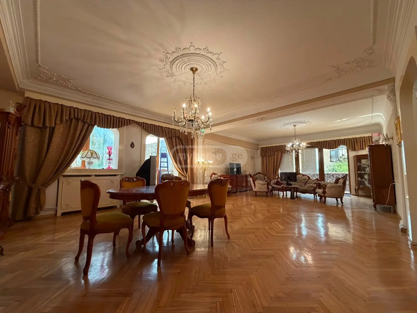 ნიკოლაძე ი. ქ 6 - 5 rooms